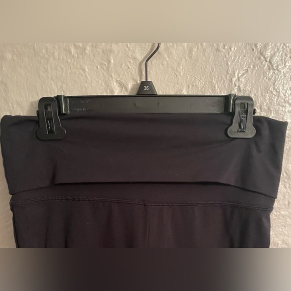 NWT aerie high rise, super flare black leggings with fold over waistband; size L - Picture 3 of 8